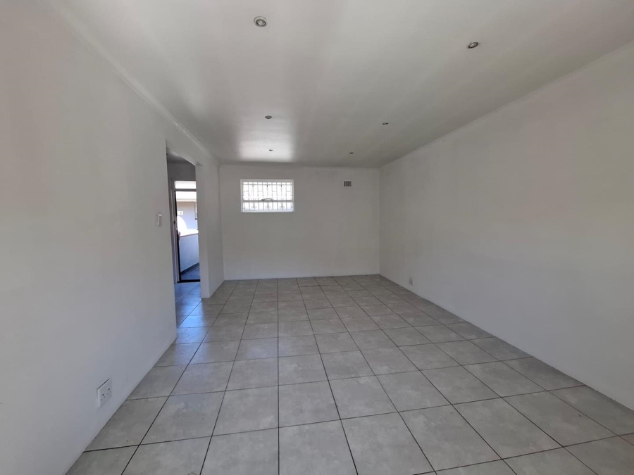 To Let 2 Bedroom Property for Rent in Tamboerskloof Western Cape